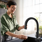 Hansgrohe Aqittura M91 Eviye Bataryası 210 Filtre Sistemi Çekilebilir Gaga,1jet, 